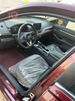 نيسان ألتيما